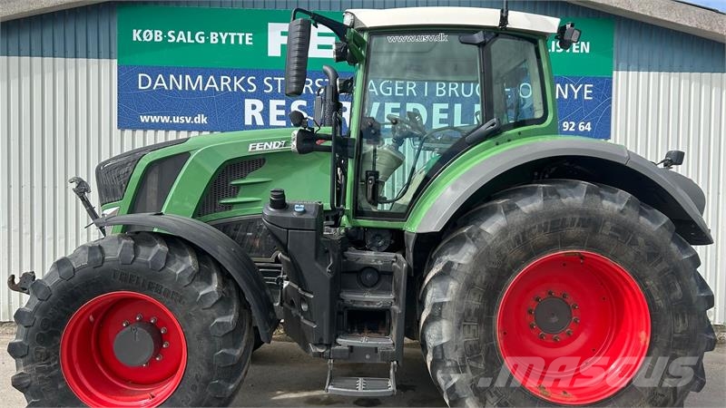 Fendt 826 Vario S4 Profi Traktory