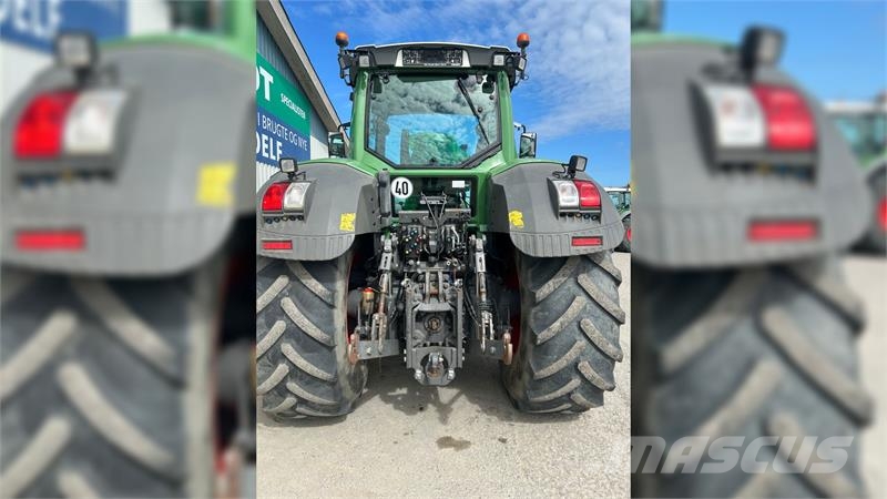 Fendt 826 Vario S4 Profi Traktory