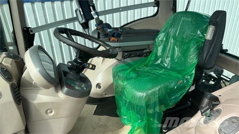 Fendt 826 Vario S4 Profi Traktory