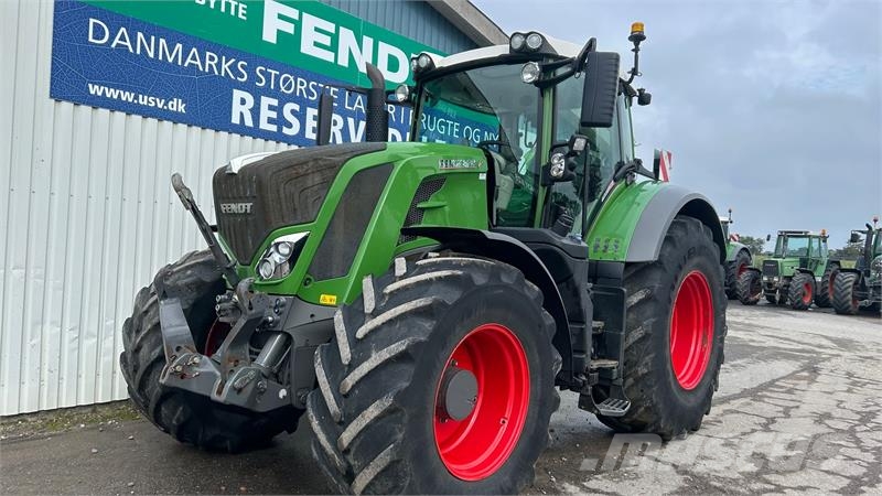 Fendt 828 Vario S4 Profi Plus Traktory