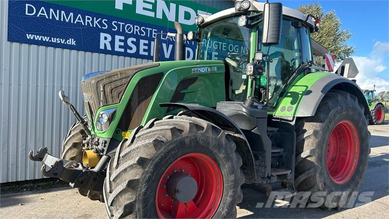 Fendt 828 Vario S4 Profi Plus Alt Udstyr: Front PTO, Var Traktory