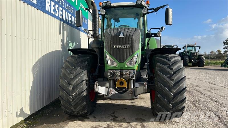 Fendt 828 Vario S4 Profi Plus Alt Udstyr. Front PTO, Var Traktori