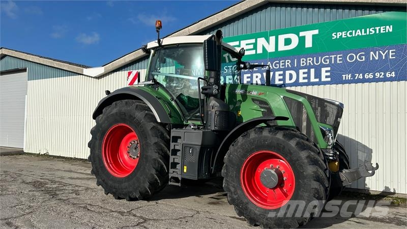 Fendt 828 Vario S4 Profi Plus Alt Udstyr. Front PTO, Var Traktori
