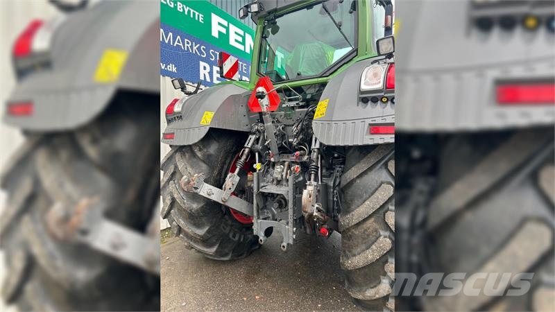 Fendt 828 Vario S4 Profi Plus Traktory