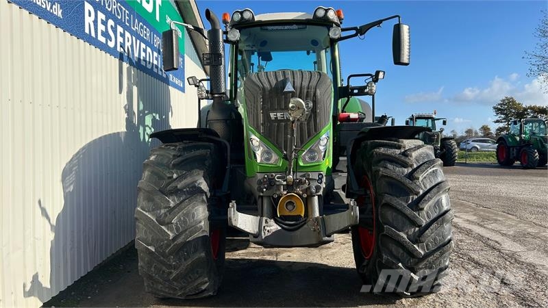 Fendt 828 Vario S4 Profi Plus Front PTO Traktorji