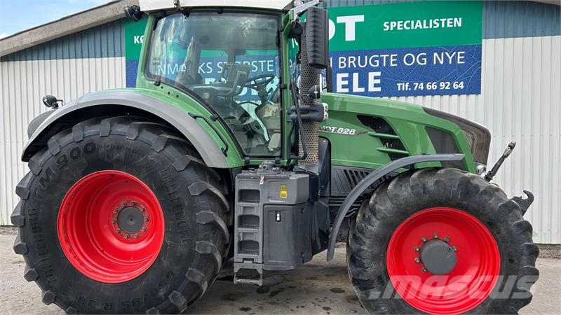 Fendt 828 Vario SCR Profi Plus Traktory