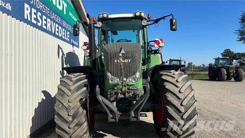 Fendt 828 Vario SCR Profi Plus Traktory