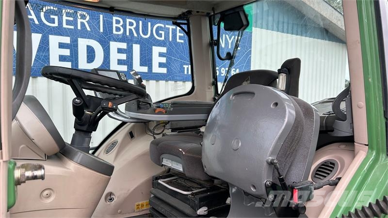 Fendt 828 Vario SCR Profi Plus Traktory