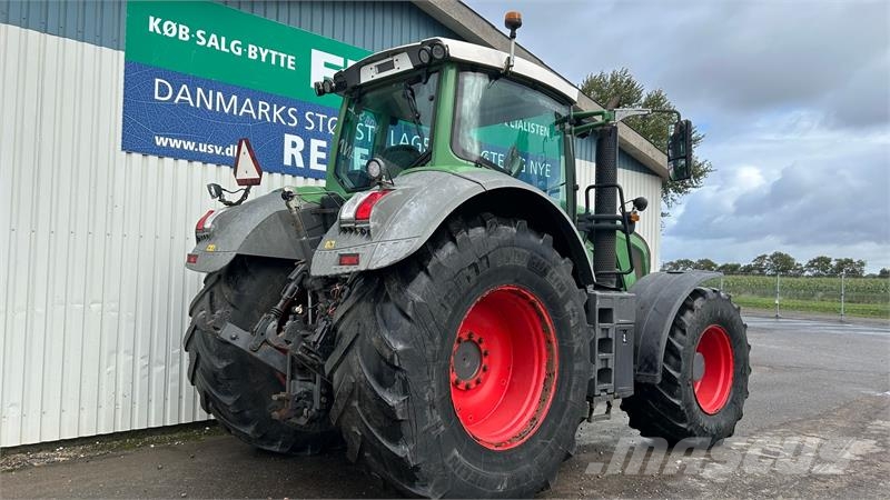 Fendt 828 Vario SCR Profi Plus Traktory