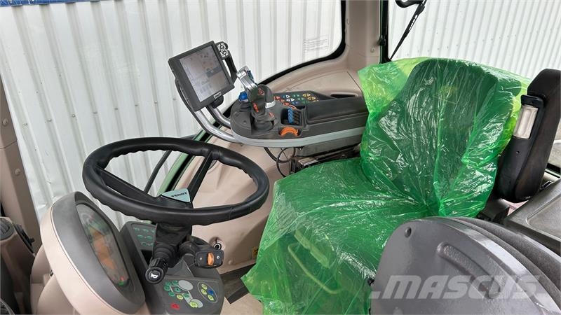 Fendt 828 Vario SCR Profi Plus  Luftbremser Traktoren