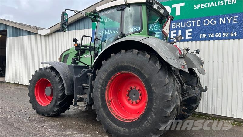 Fendt 828 Vario SCR Profi Plus Traktory