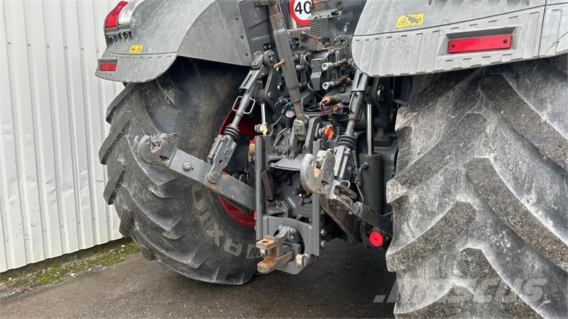 Fendt 828 Vario SCR Profi Plus  Luftbremser Traktoren