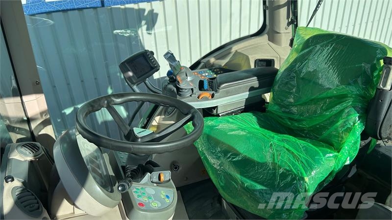 Fendt 924 Vario Profi Traktory