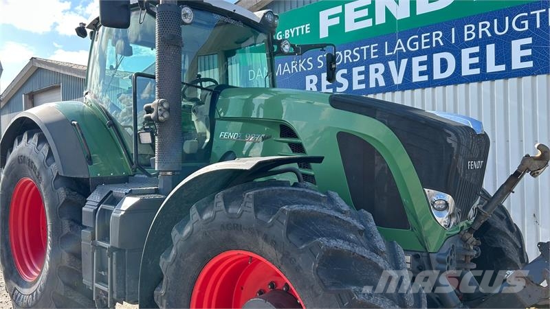 Fendt 927 Vario PROFI Traktory