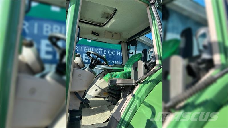 Fendt 927 Vario PROFI Traktory