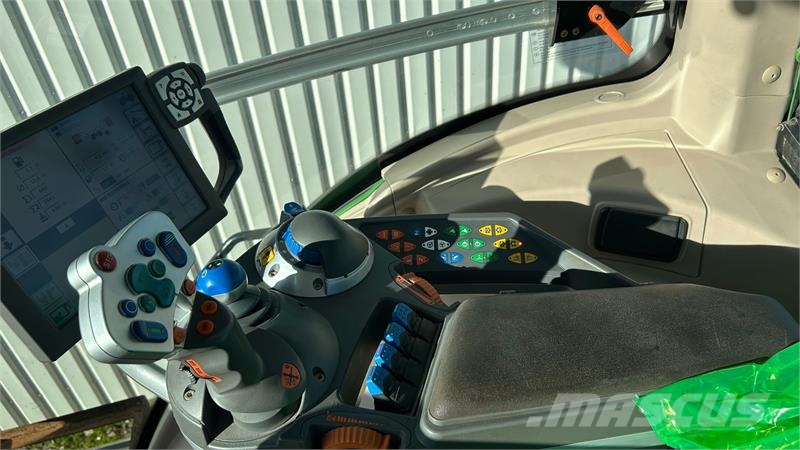 Fendt 930 Vario SCR Profi Plus Traktory