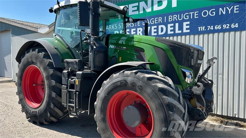 Fendt 933 Vario S4 Profi Plus Med Front PTO Traktory