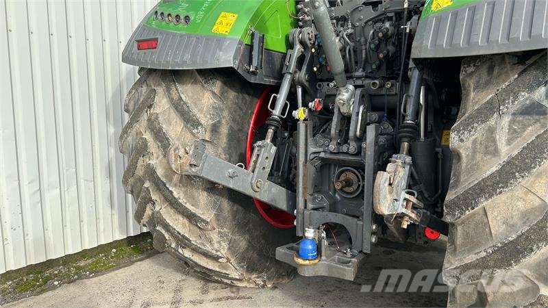 Fendt 942 Gen6 Profi Plus VarioGrip Traktoren
