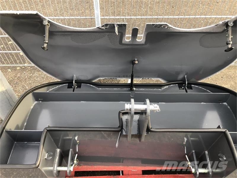  - - - Fendt USV Special 1800kg Frontvægt ملحقات أخرى للجرارات