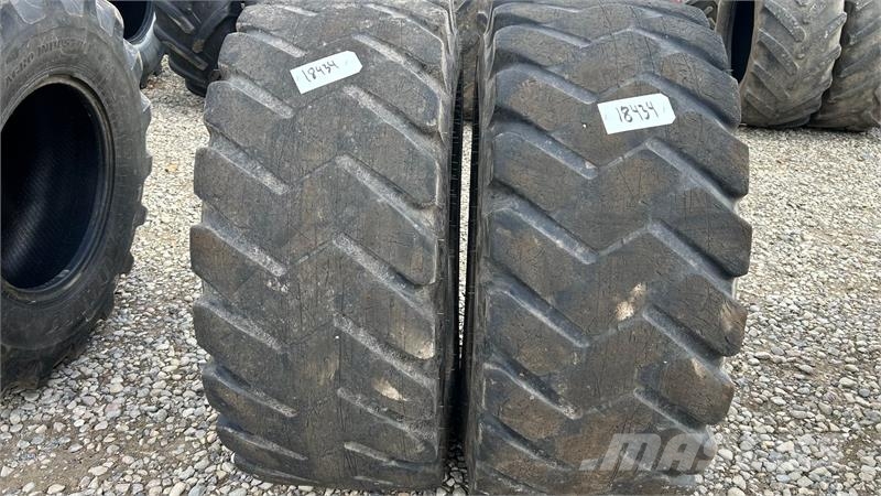 Firestone 460/70R24 タイヤ、ホイル、リム