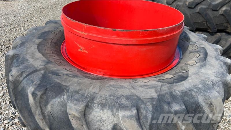 Firestone 540/65R30-30 Gume, točkovi i felne