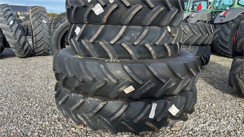 Goodyear 380/90R54 380/80R38 - spor 2.25m 10 10 輪胎、車輪和輪圈