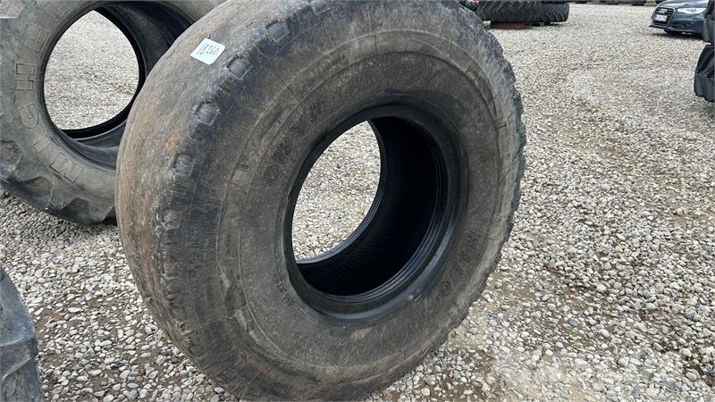 Hilo 20.5R25 Gume, kolesa in platišča