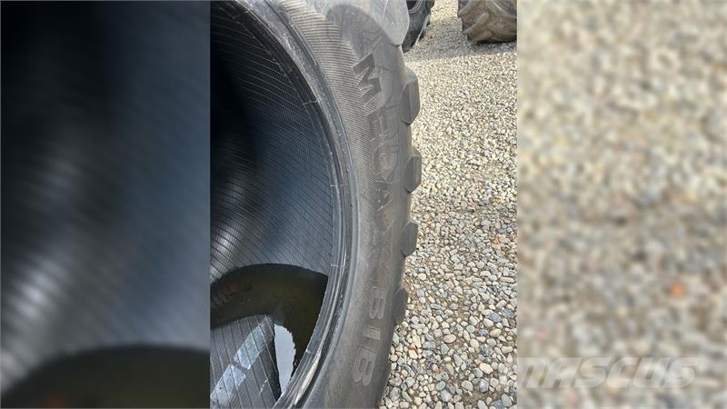 Michelin 1050/50R32 Opony, koła i felgi
