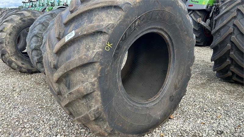 Michelin 1050/50R32 Opony, koła i felgi