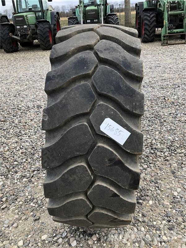 Michelin 17.5 R25 Opony, koła i felgi