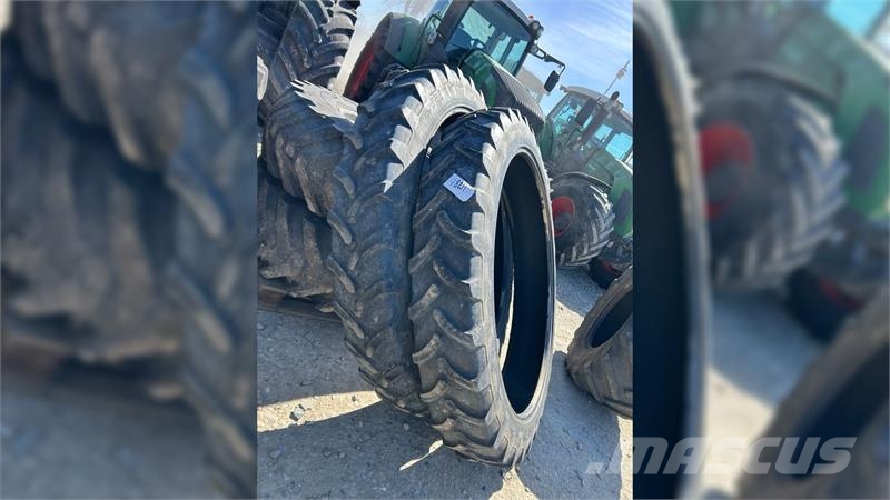 Michelin 270/95R54 Riepas, riteņi un diski