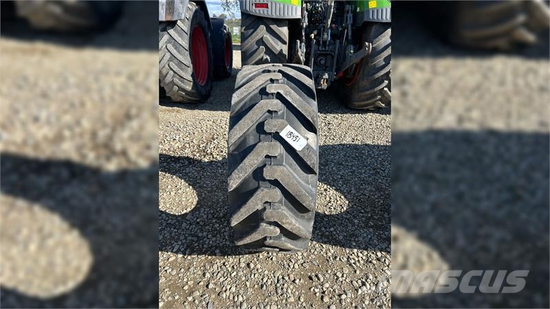 Michelin 440/80R28 Opony, koła i felgi
