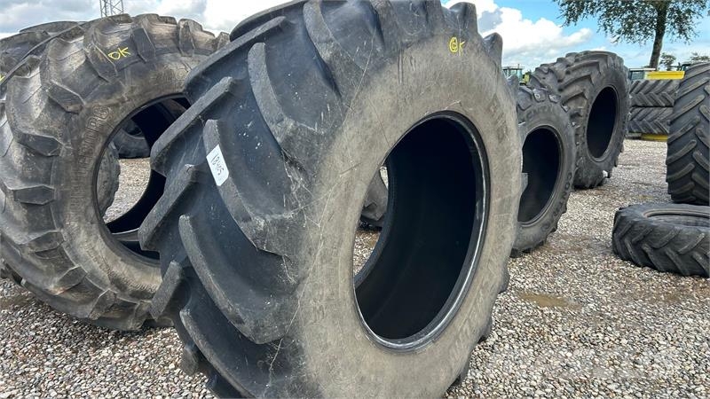 Michelin 650/85R38 Riepas, riteņi un diski