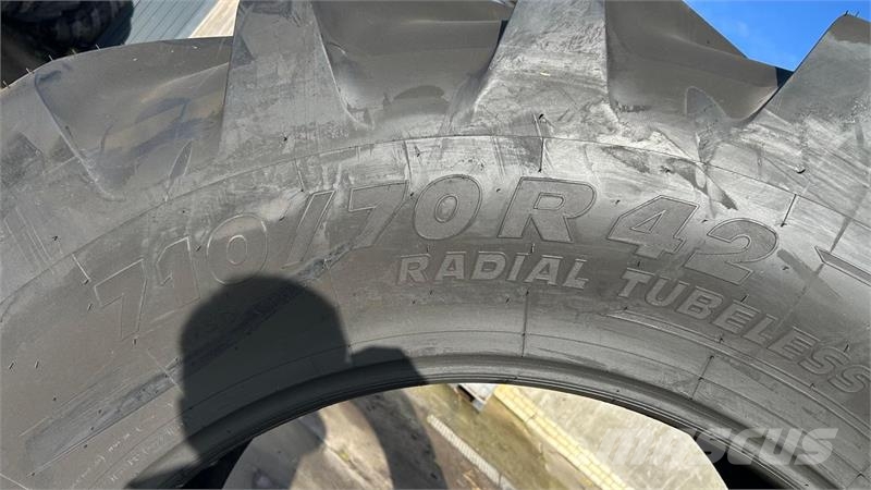 Michelin 710/70R42 Afm. الإطارات والعجلات والحافات