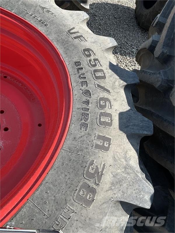 Michelin 750/70R44 VF + 650/60R38 VF Trelleborg Gume, točkovi i felne
