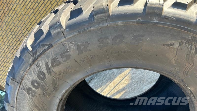 Michelin 800/45R30.5 Cargoxbib Riepas, riteņi un diski