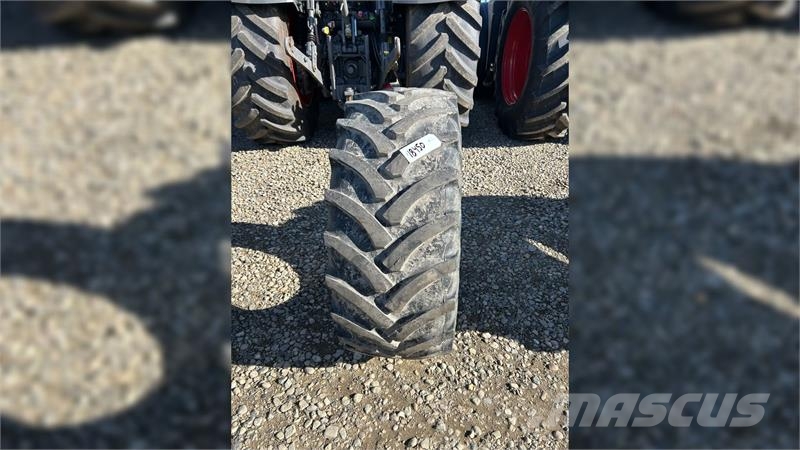 Mitas 445/65R22.5 Rehvid, rattad ja veljed