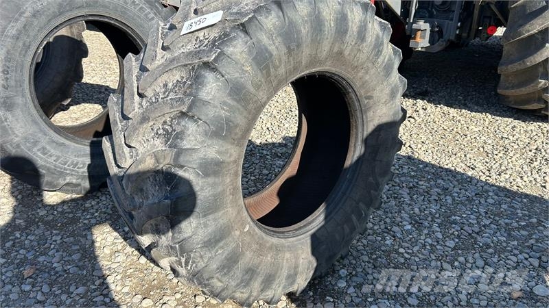Mitas 445/65R22.5 Rehvid, rattad ja veljed