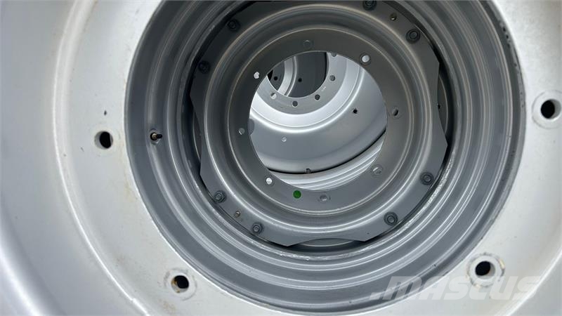 Mitas 710/70R42+600/70R30 Afm - Case Puma 240/260 - NHT7 Gume, točkovi i felne
