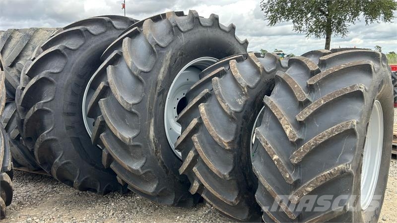 Mitas 710/70R42+600/70R30 Afm - Case Puma 240/260 - NHT7 Gume, točkovi i felne