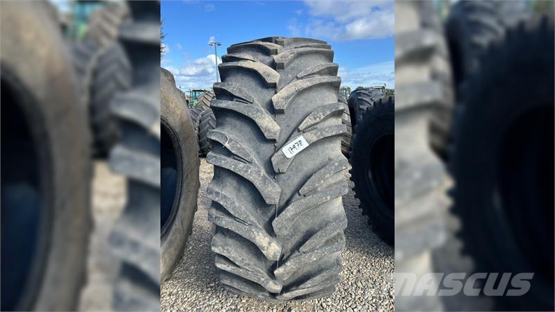 Nokian 710/75R42 Gume, točkovi i felne