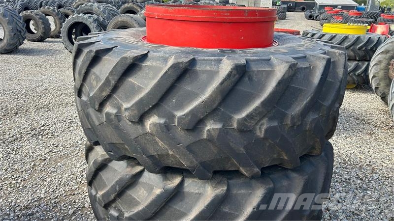 Pirelli 650/85R38-38 Tyres, wheels and rims