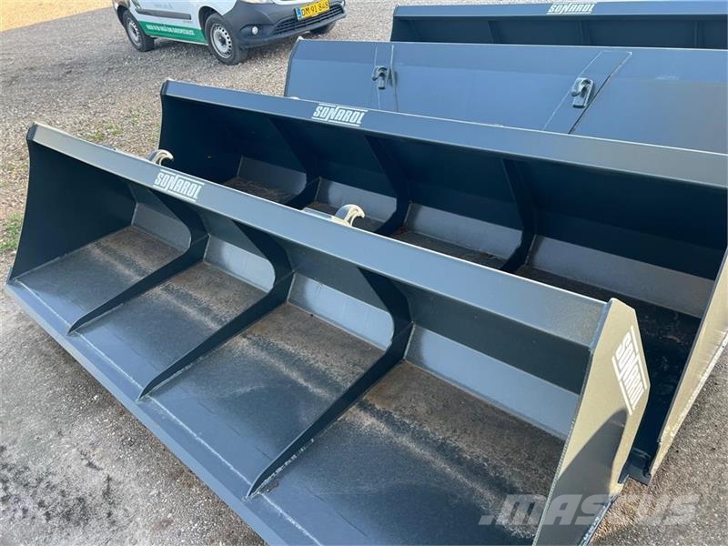 SONAROL UNIVERSALSKOVL 260 CM Euro Ładowacze i koparki czołowe
