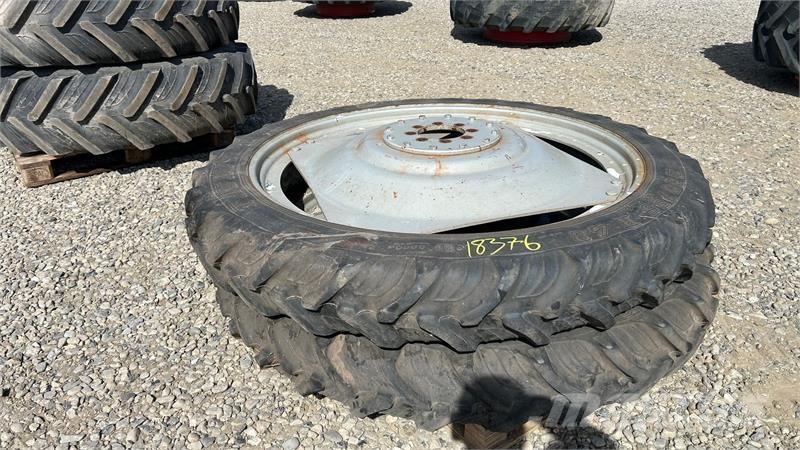 Taurus 230/95R48 - stilbare fælge uds. nav 8-150-203 Dekk, hjul og felger