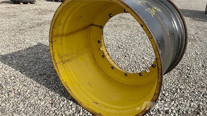 - - - Titan 38x46 - John Deere 1100/45R46 Gume, točkovi i felne