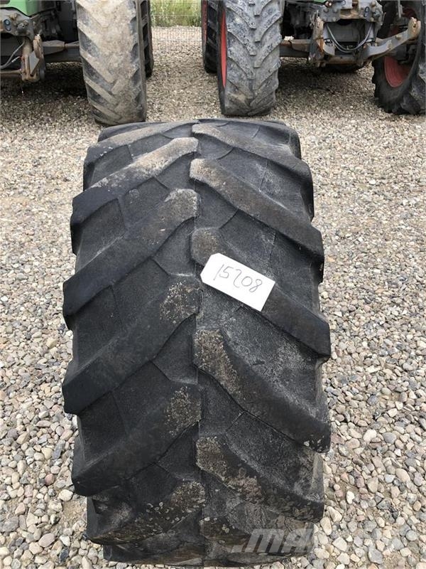 Trelleborg 480/65R24 Banden, wielen en velgen