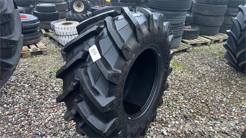 Trelleborg 540/65R26 Afm. Banden, wielen en velgen