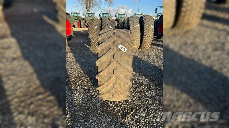 Trelleborg 540/65R28 الإطارات والعجلات والحافات