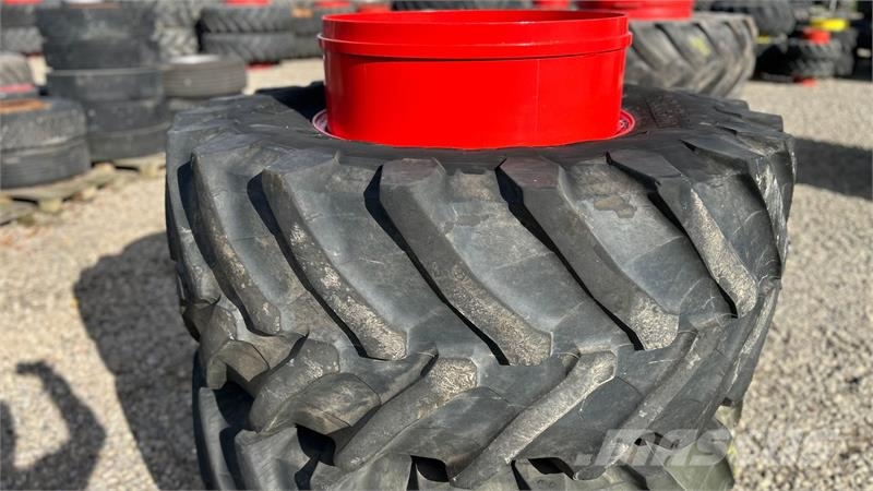 Trelleborg 600/70R30-30 Gume, točkovi i felne