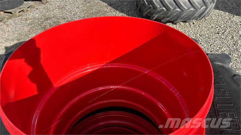 Trelleborg 600/70R30-30 Gume, točkovi i felne